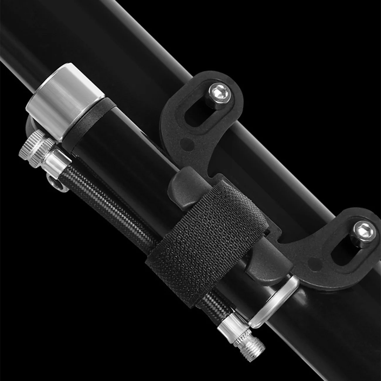 

Portable Bicycle Pump Mini Hand Cycling Air Pump Aluminum Alloy Ball Needle High Pressure Bicycle Air Needle Inflator
