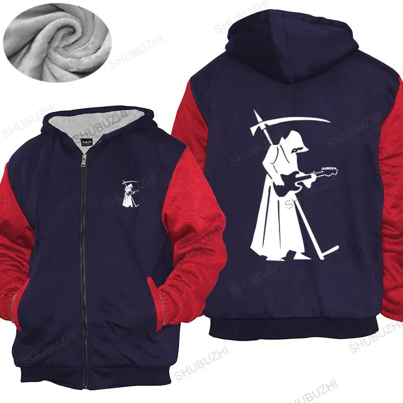 

Hoodies & Sweatshirts