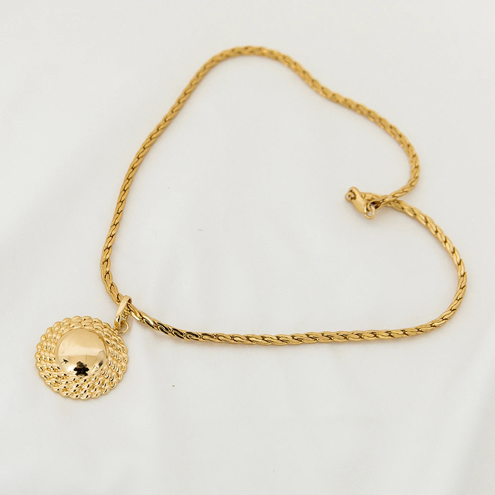 

Exquisite Luxurious Style Earring And Necklace Jewelry Set Customize Accept 2021 New Arrival