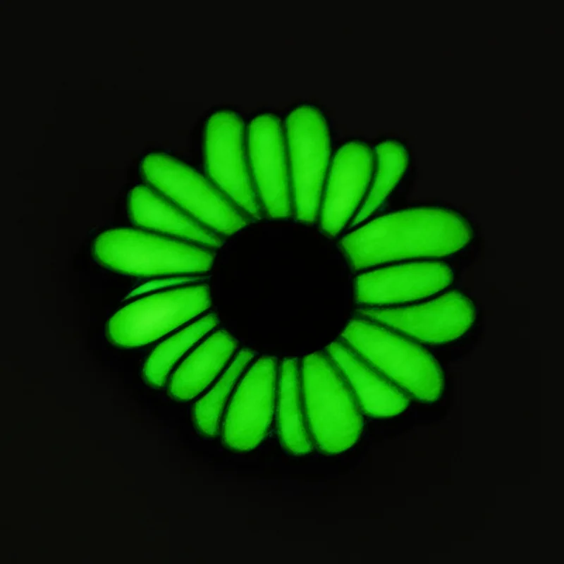 

K2215 Sunflower Hard Cartoon Metal Enamel Pins Glow In The Dark Backpack Bags Badge Collar Jewelry