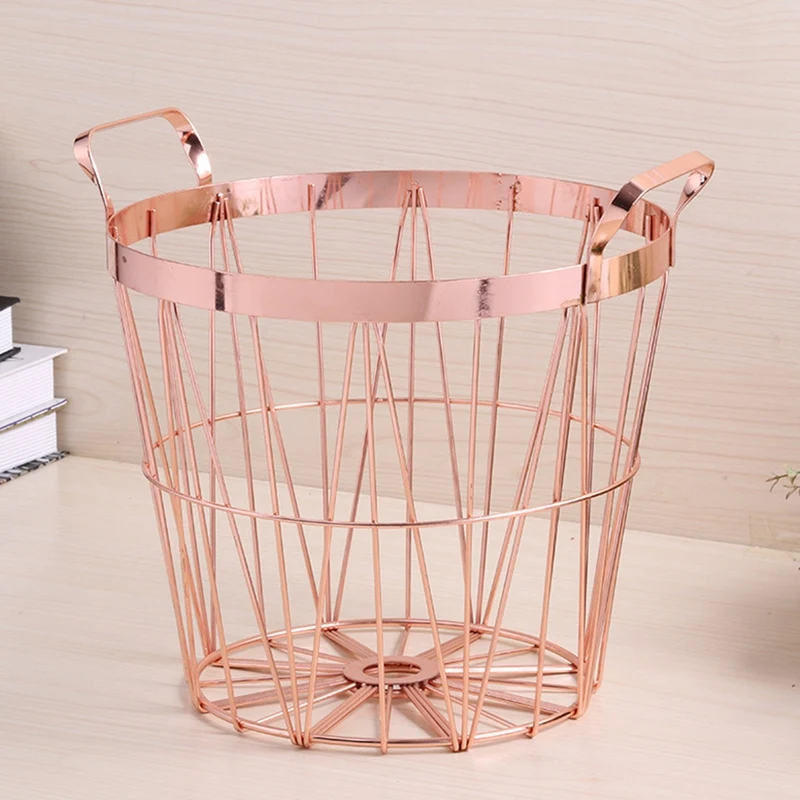 Металлическая железная корзина для хранения грязной одежды в скандинавском