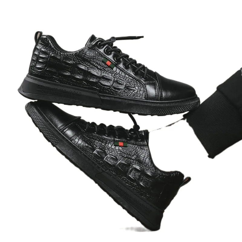 

Men's leather shoes 2021 spring new sneakers black casual shoes Korean style trendy shoes luxury shoes skull shoes gg shoes