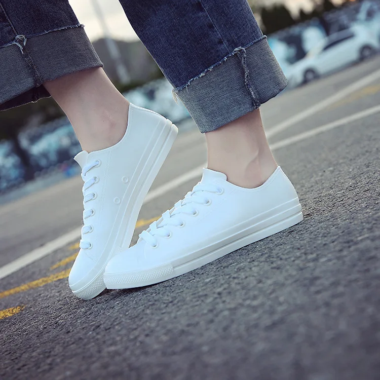 Женские резиновые ботинки до щиколотки неглубокие водонепроницаемые однотонные