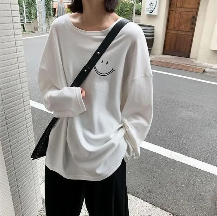

Smiley Face Long-sleeved T-shirt Women Autumn 2021 Korean The New Round Neck Loose Ladies Blouse and Tops Woman Tshirts