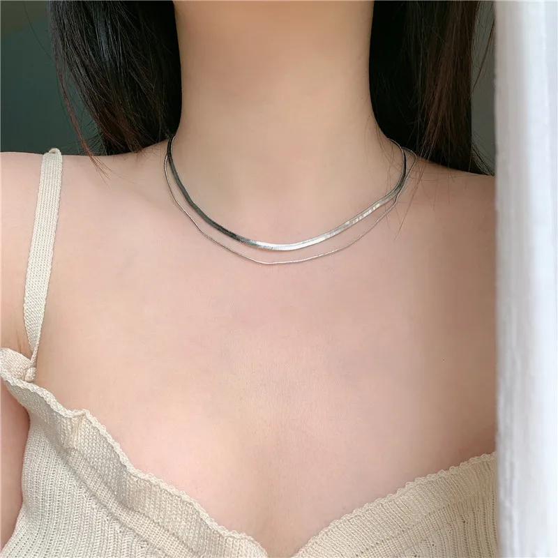 

South Korea Simple Sexy Snake Bone Necklace Ins Cold Wind Gold