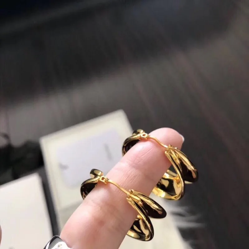 Лидер продаж Модные вечерние ювелирные изделия золотые серьги известная марка