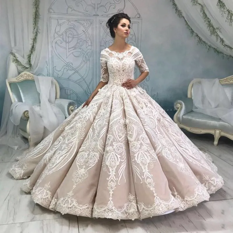 

Скромное кружевное бальное платье, свадебное платье с аппликацией, украшенным драгоценным вырезом, винтажное свадебное платье принцессы с ...