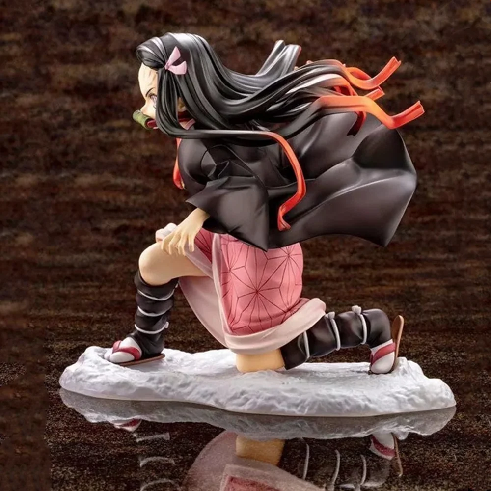 Kimetsu no Yaiba фигурки героев аниме Kamado Tanjirou Nezuko Demon Slayer Zenitsu фигурка коллекционера Рождественская демоническая игрушка кукла