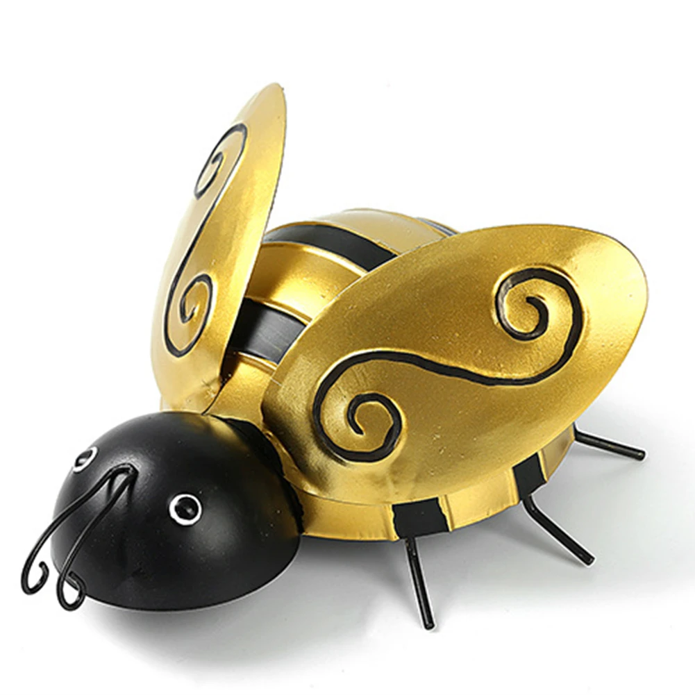 

3PCS Metal Bumble Bee Nostalgia Decorative Wall Ornament 3D Sculpture Ornaments Hanging Bumblebee Art Home Desktop Decoration