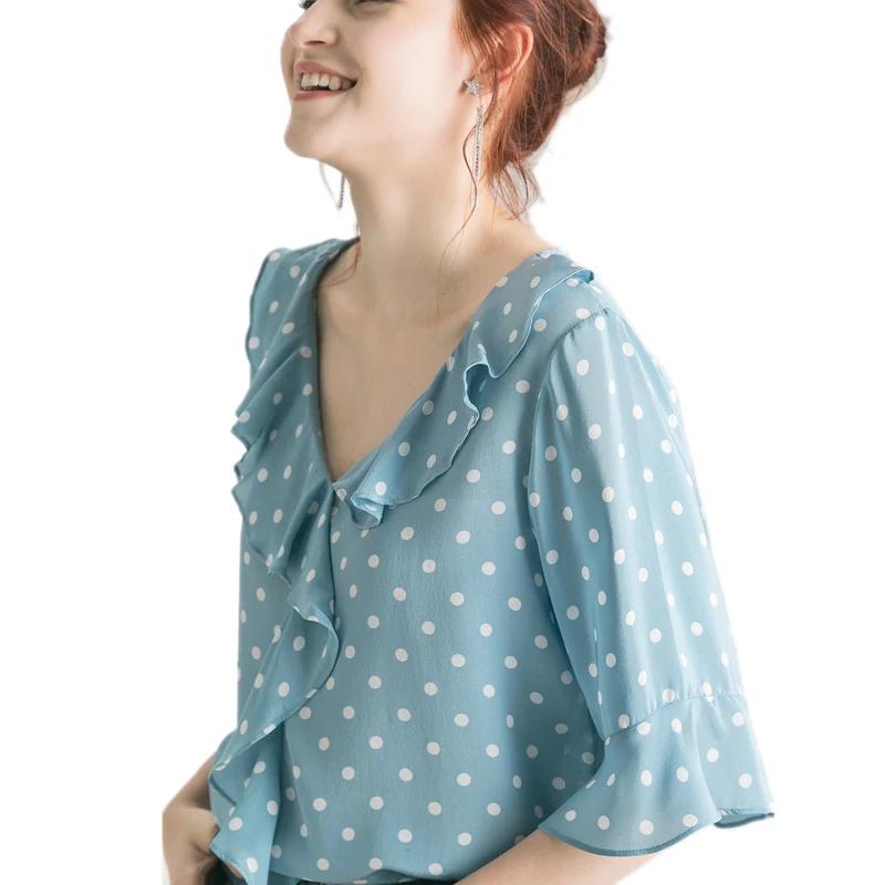 

2021 New 100% Silk Blouse Top Women High Quality V-neck Silk T-Shirt Sky Blue Half Sleeves Summer Broken Size Limited Quantities