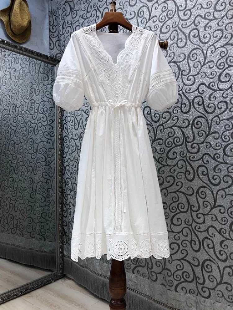 New 2021 Summer Hot Sale Dress High Quality Women V-Neck Drawstring waist Short Sleeve Large Swing White Embroidery Dress Boho