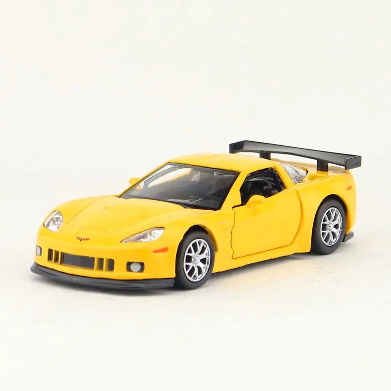Цвет: желтый Simulation 1:36 Corvette C6 alloy car model,die-cast metal door pull back children's toy model,boy birthday gift,free shippin - Цвет: Цвет: желтый