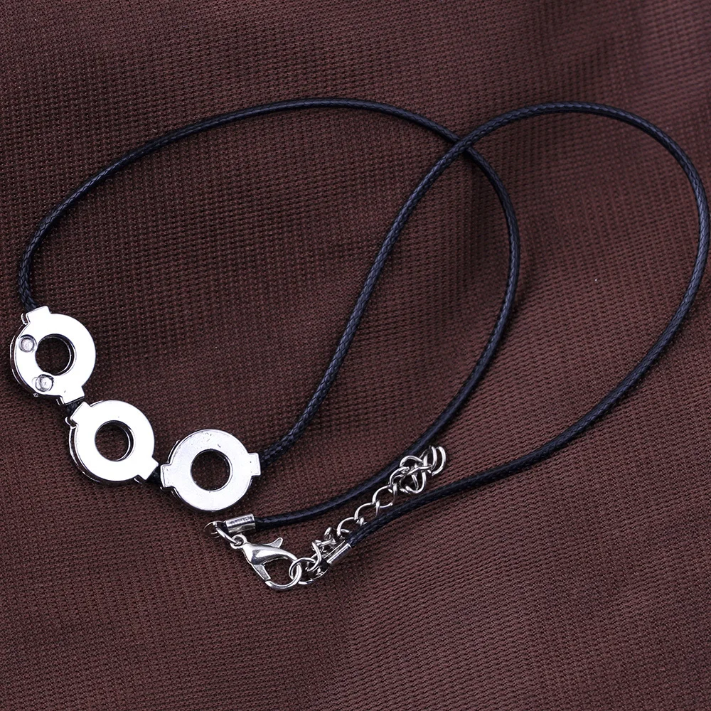 

Wholesale 10pcs/lot Konoha Akatsuki Uchiha Itachi Choker Necklace for Men Women Fashion Anime Cosplay Party Jewelry For Gift