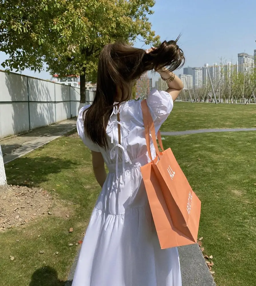 Женское платье на шнуровке с длинным рукавом черно белое 4094 #|Женские платья| |