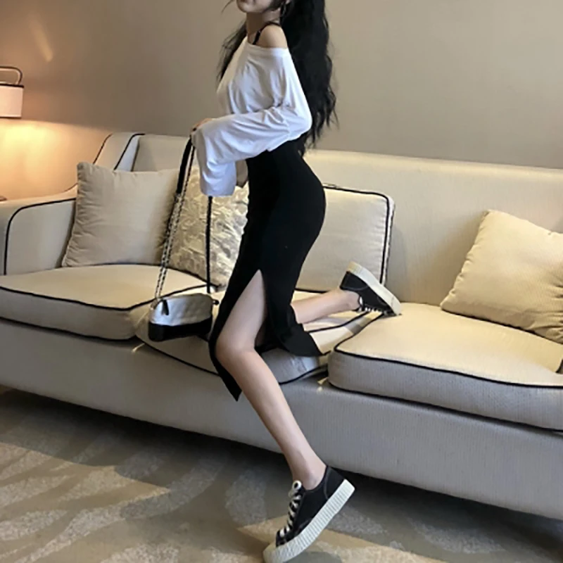 Женская длинная юбка с высокой талией облегающая черная разрезом весна