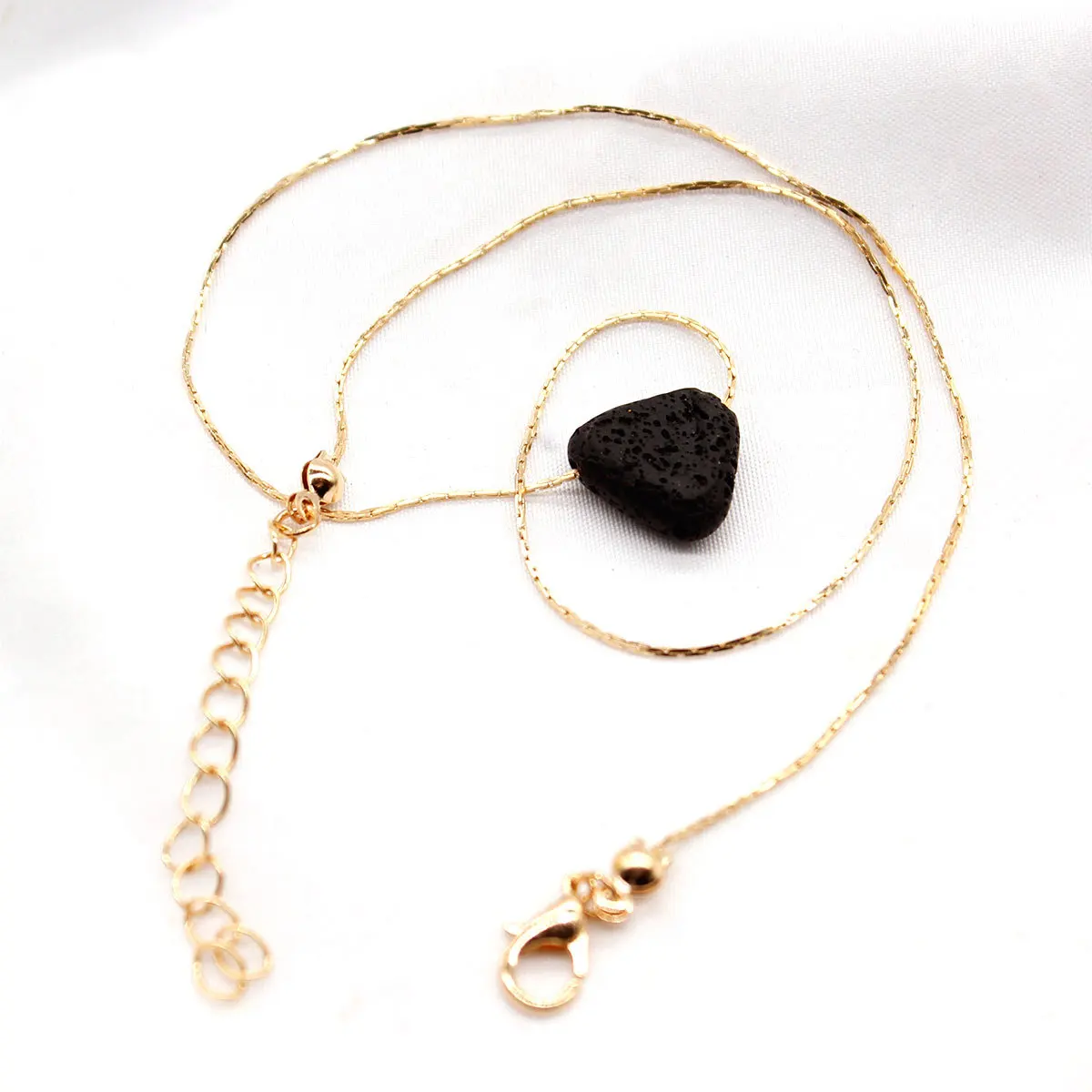 2019 Модное Длинное Ожерелье с кулоном в виде черного сердца женское золотое