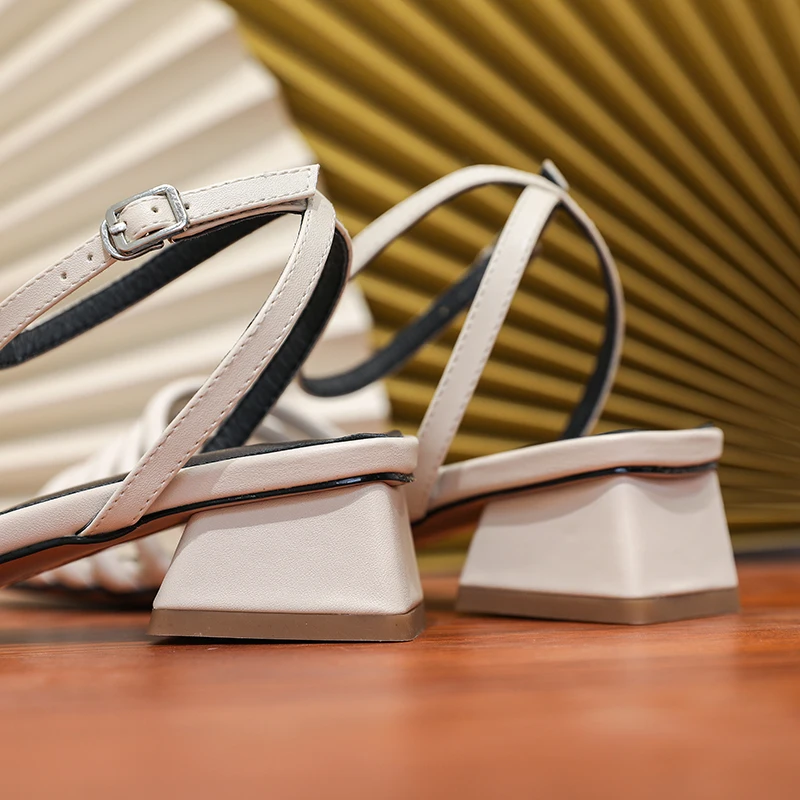 

Genuine Leather 5cm Med Heel Sandals for Women Buckle Shoes Woman Casual Flip Flop Summer Women Sandals