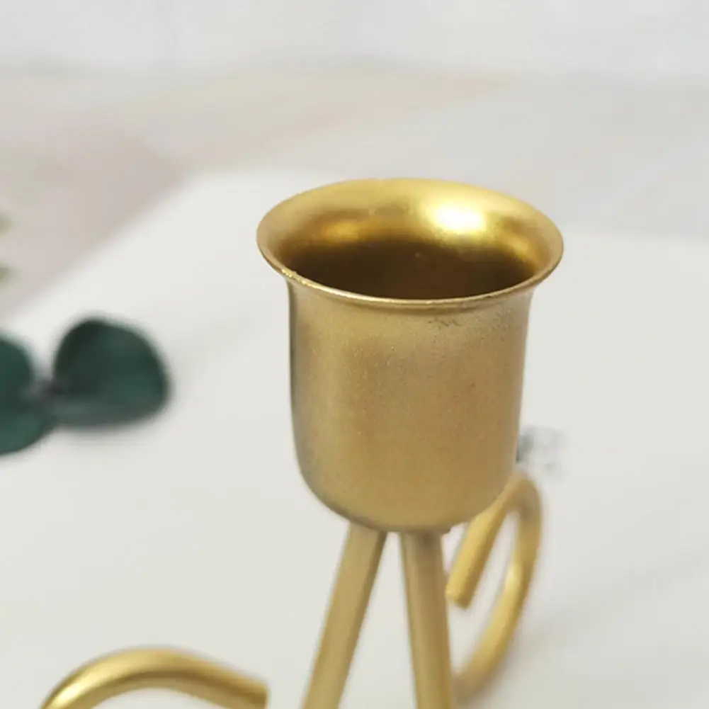 

Retro Metal Candlestick Candle Holder Stand Wedding Home Party Adornment Desktop Decor Candlestick Retro Style Vintage T8F0