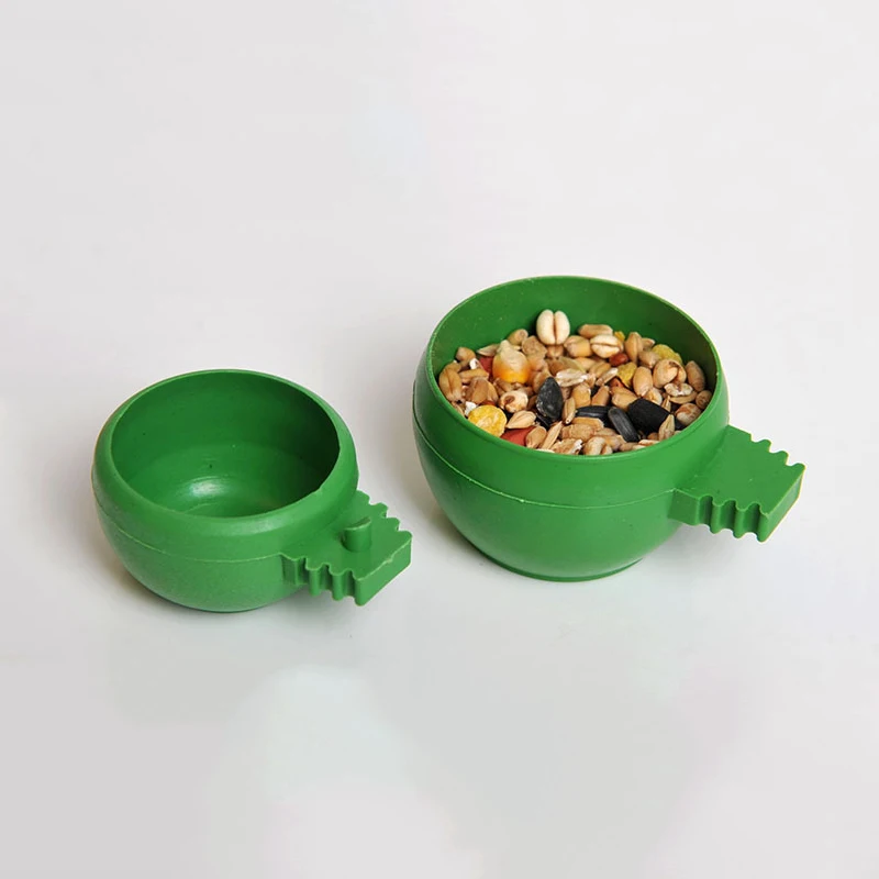 New Bird Parrot Pigeons Hamster Pet Cage Aviary Water Food Bowl Feeder Plastic Round Cup Hanging Drinking Feeding | Дом и сад