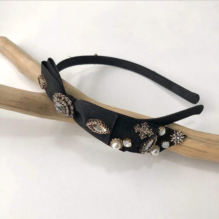 

Women Retro girl court bow rhinestone temperament hairbands