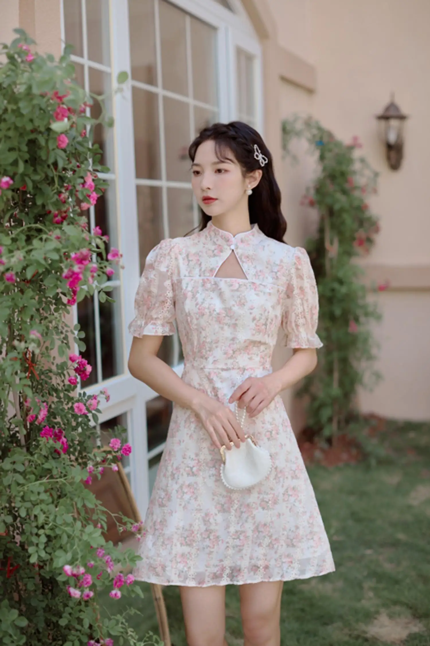 

Spot has a crush on reviewing the French hubble-bubble sleeve improved cheongsam temperament elegant brief paragraph broken flow