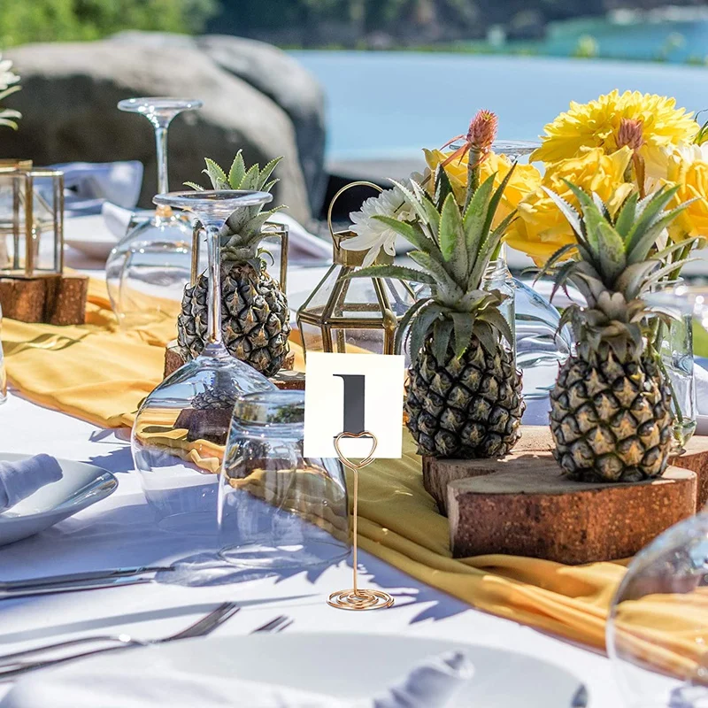 

30 Pieces Mini Place Card Holder Heart Shape Table Picture Stand Wire Tabletop Photo Holder for Wedding Party