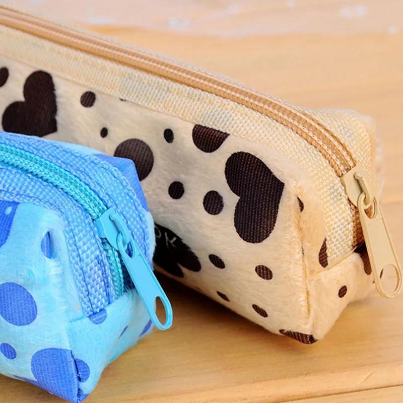 

Cute Fashion Printed Velvet Heart-shaped Handsome Makeup Bag Long Makeup Box Cosmetic Case Women's Stationery Bag Pencil Bag