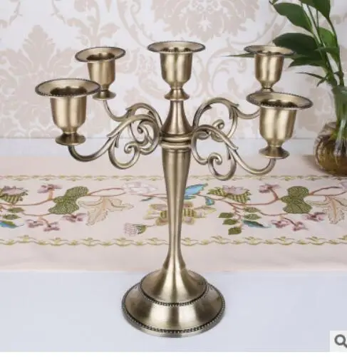 

European style candlestick with 5 Props candlelight dinner Restaurant Hotel Sculpture statue carving High-end luxury Home Decor