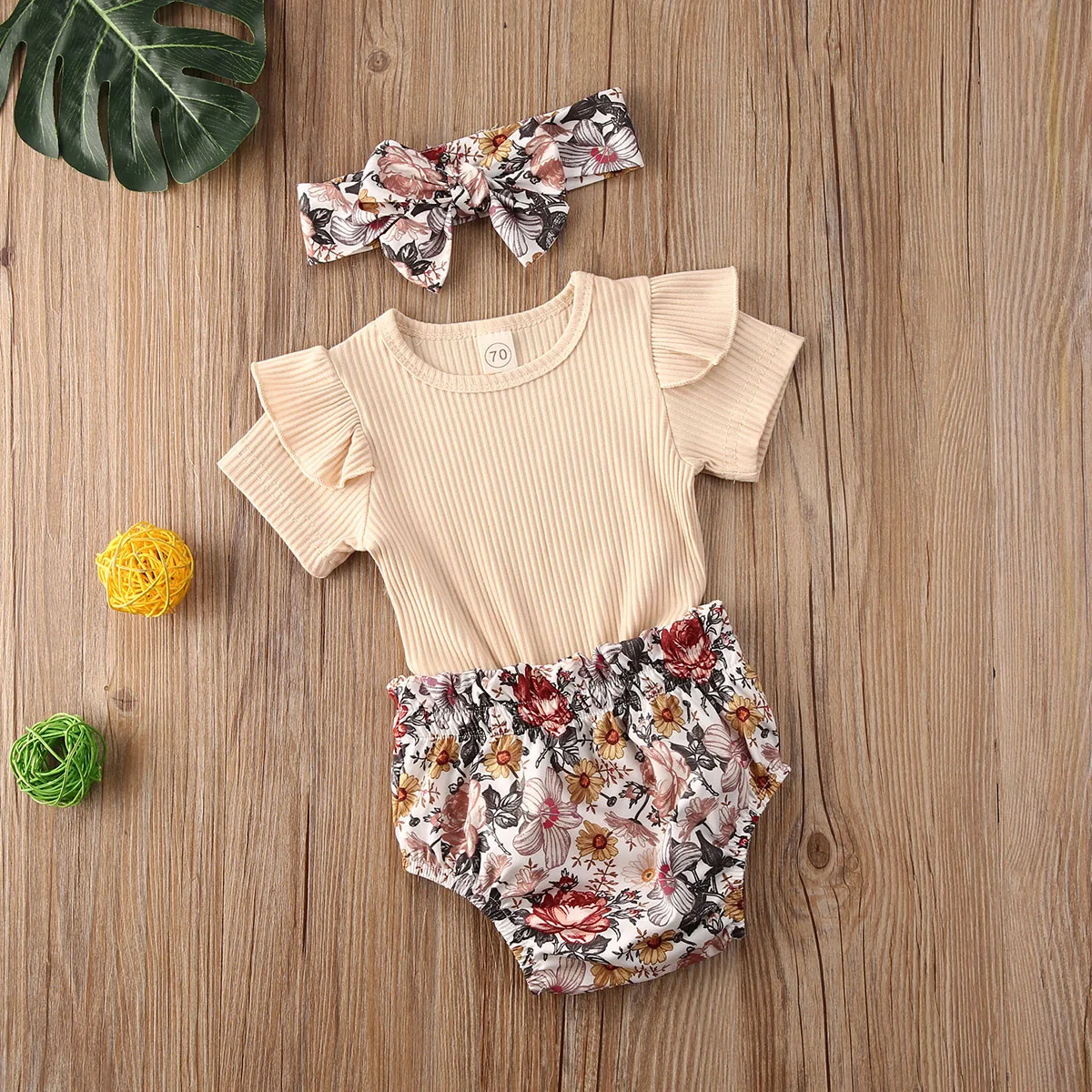 

Newborn Baby Girls Boys Clothes Sets 3pcs Ruffles Sleeve Solid Romper Tops+Floral Shorts+Headband