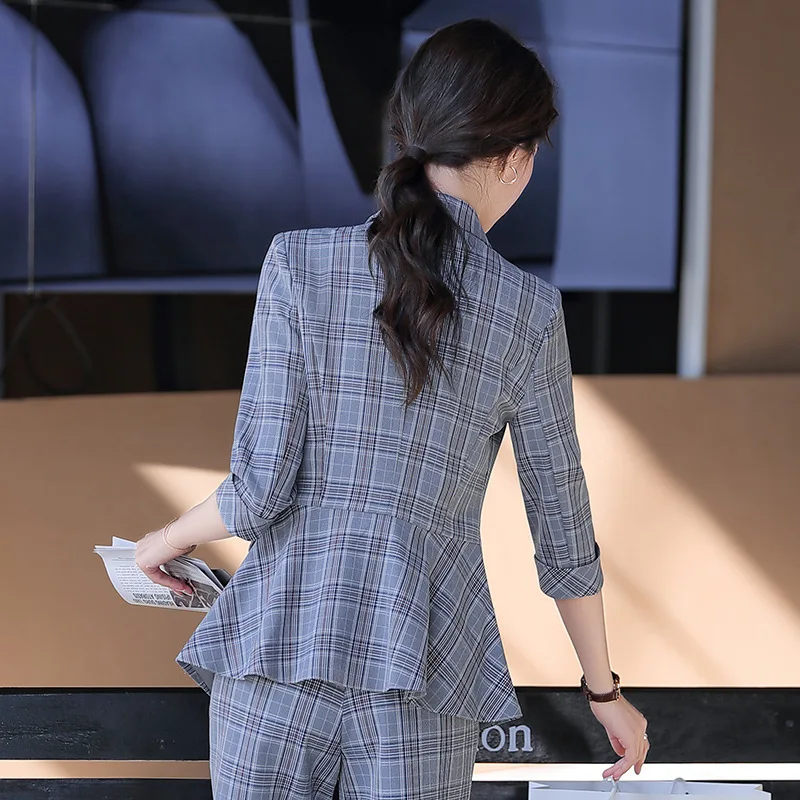 Женский офисный брючный костюм Деловой для женщин комплект из 2 предметов