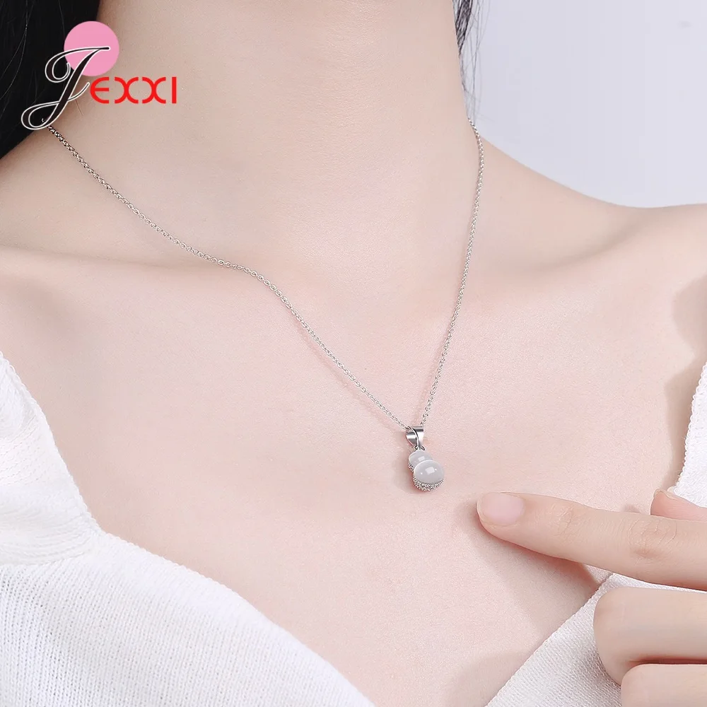 

New Arrivals Genuine 925 Sterling Silver Gourd Pattern Shinning Crystal Paved Pendant Necklace Women Fine Jewelry Birthday Gift