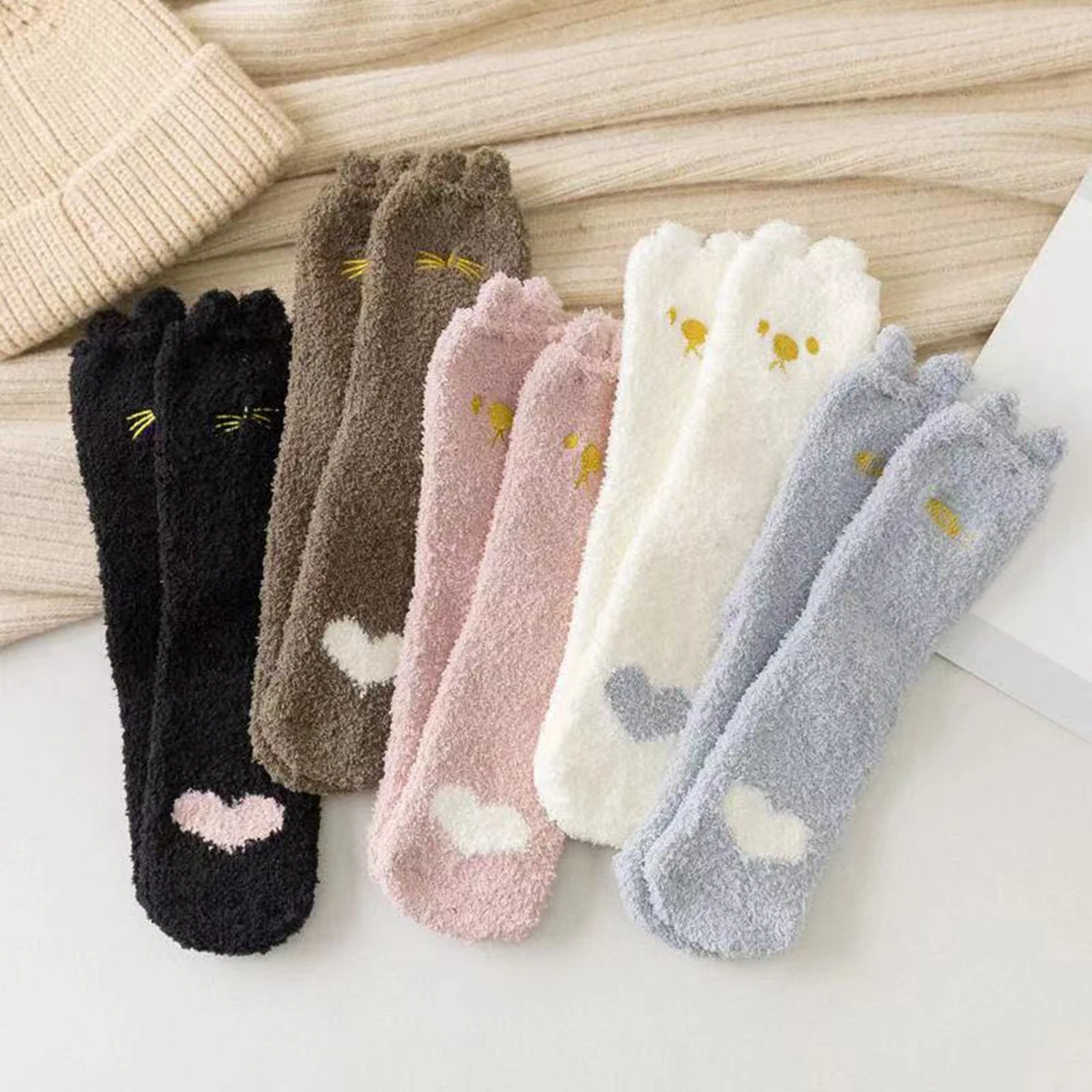 

Winter Warm Soft Fluffy Socks Elastic Coral Velvet Sock Home Floor Bed Slipper Socks Breathable Funny Embroidery Sock for Women