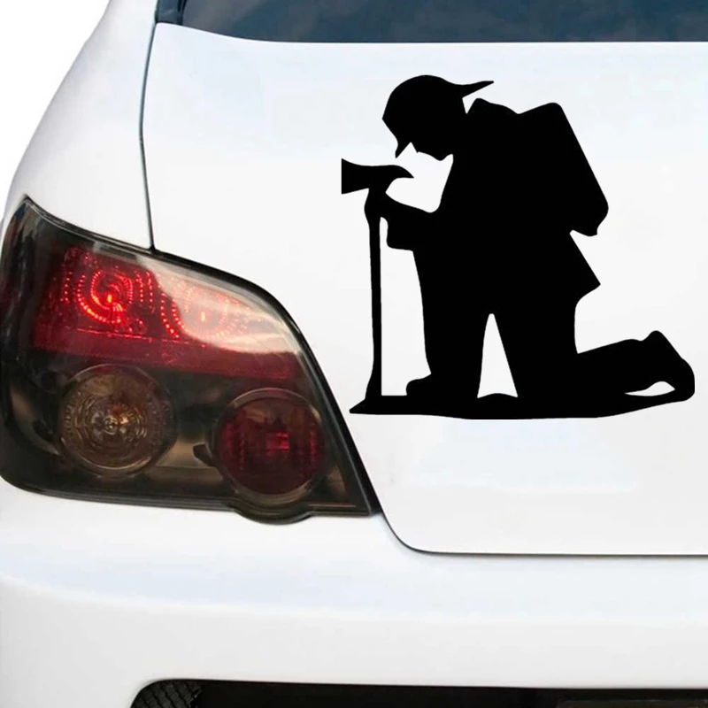 

15X14.6CM Funny Vinyl Car Sticker Firefighter Fireman Reflective Waterproof Cool Decal Car Auto Stickers for Bumper Rear Window