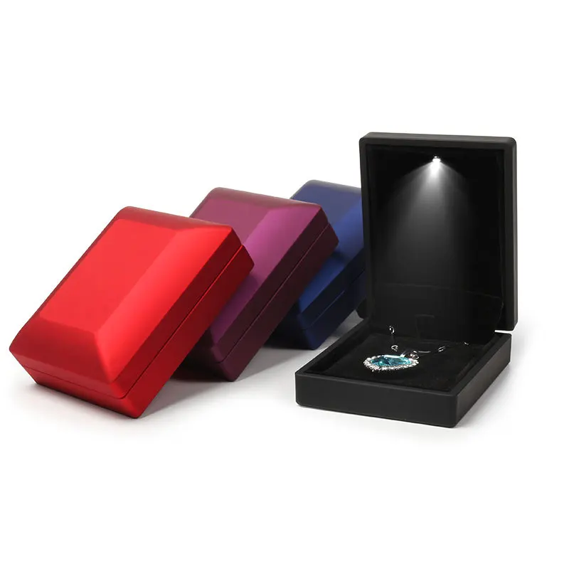 

New Design High-Grade Rose Ring Gift Box Plastic Trendy Velvet Favor Box For Jewelry Display Wedding Factory Wholesale