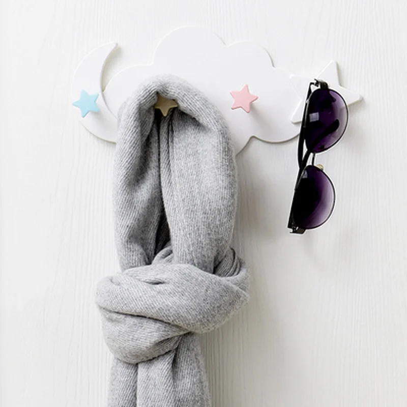 Клейкая настенная вешалка с мультяшным облаком бесшовный крючок из вискозы