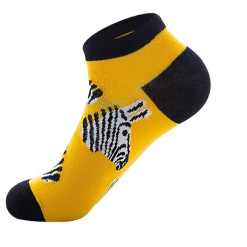 Конская голова черно-белые полосы динозавры радуга планеты мужские и женские