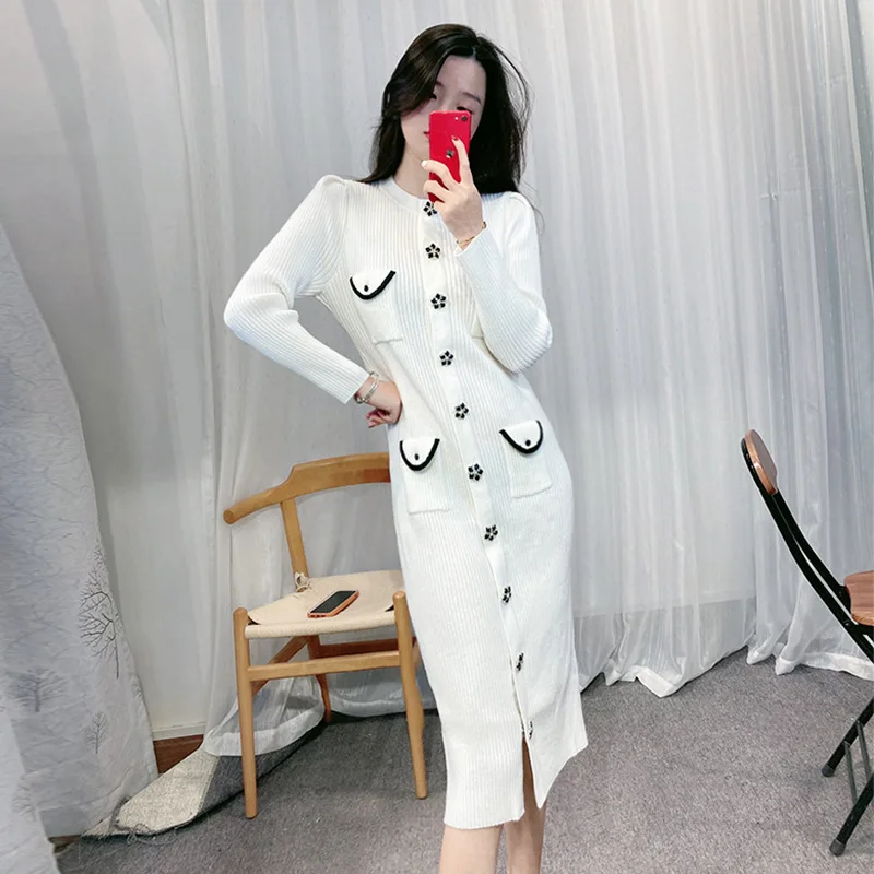 

Autumn and Winter New Drill Buckle Knitted Dress Padded Inner Wear Wool Midi Dress