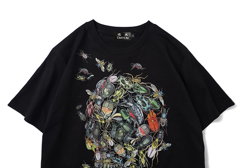 Мужская футболка с коротким рукавом принтом черепа и насекомых | одежда