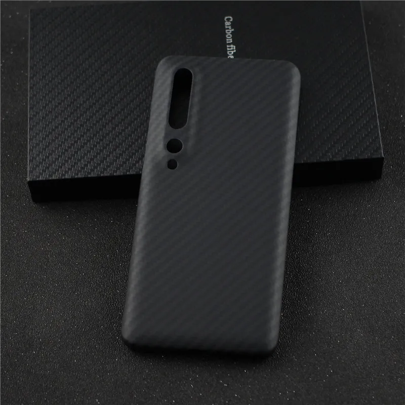 Чехол из углеродного волокна для Xiaomi Mi 10 Pro ударопрочный жесткий чехол