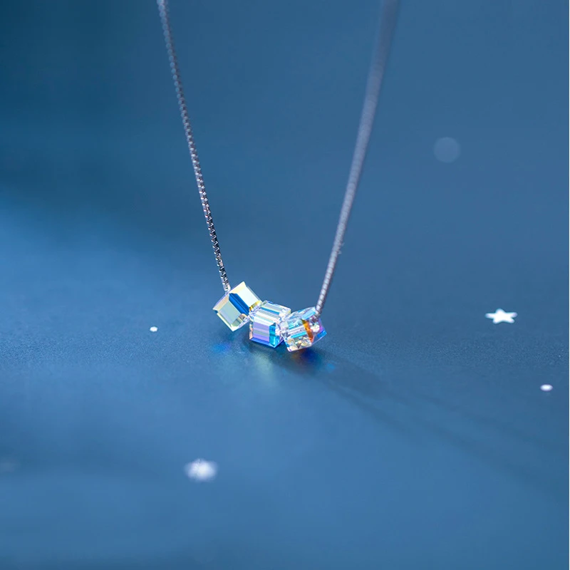 

Ginin 925 Sterling Silver Necklace For Women Simple Square Crystal Pendant Personalized Clavicle Chain Party Gift Choker Jewelry
