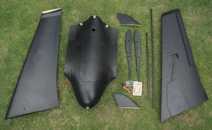 Новое поступление последняя версия радиоуправляемого самолета Skywalker black X8 FPV 2122