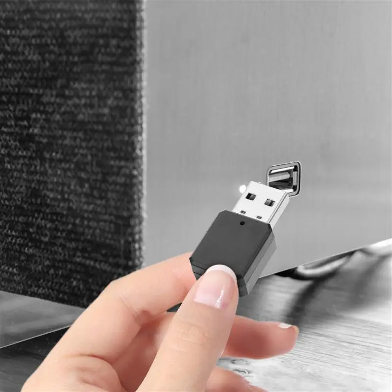 

1 Set of USB Audio Receiver Adapter Car Wireless Stereo Audio Receiver