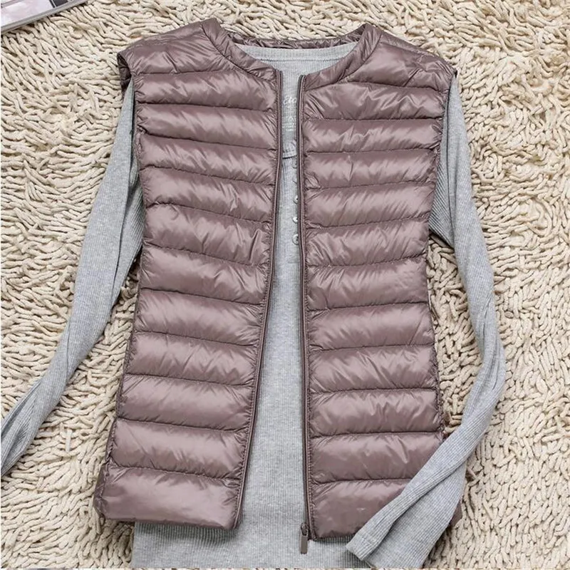 

2018 new Two Wear Autumn Women Ultra Light Down Vest Duck Down Waistcoat Parka Female Short Sleeveless Jacket fashion