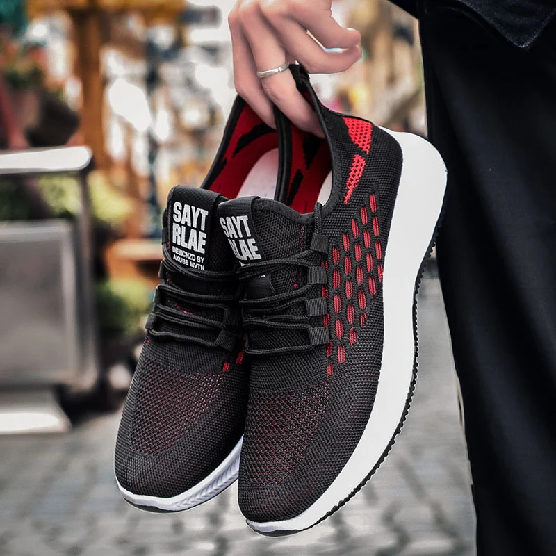 

2021 Summer New Korean Antiskid Fashion Casual Shoes Breathable Running Flying Woven Men's Sneakers sneakers