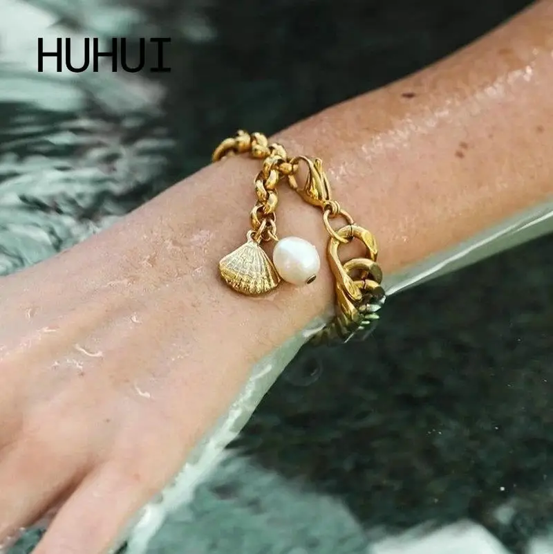 

Браслет HUHUI из пресноводного жемчуга, кубинская цепь из нержавеющей стали, покрытая 18-каратным золотом, ширина 10 мм, короткая пухлая, женская...