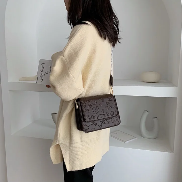 

Yuhua 2020 new fashion women handbags, vintage korean version woman bag, casual solid color shoulder bag, trend messenger bags.