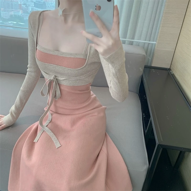 

Hong Kong Style Suit Women's Retro Chic Sexy Lace-up Contrast Color Knitted Suspender Dress Bandage Dress Two-Piece Sweater