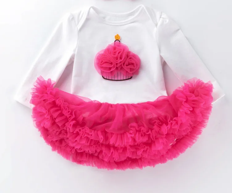 Детские комбинезоны на первый день рождения с цветочным принтом для