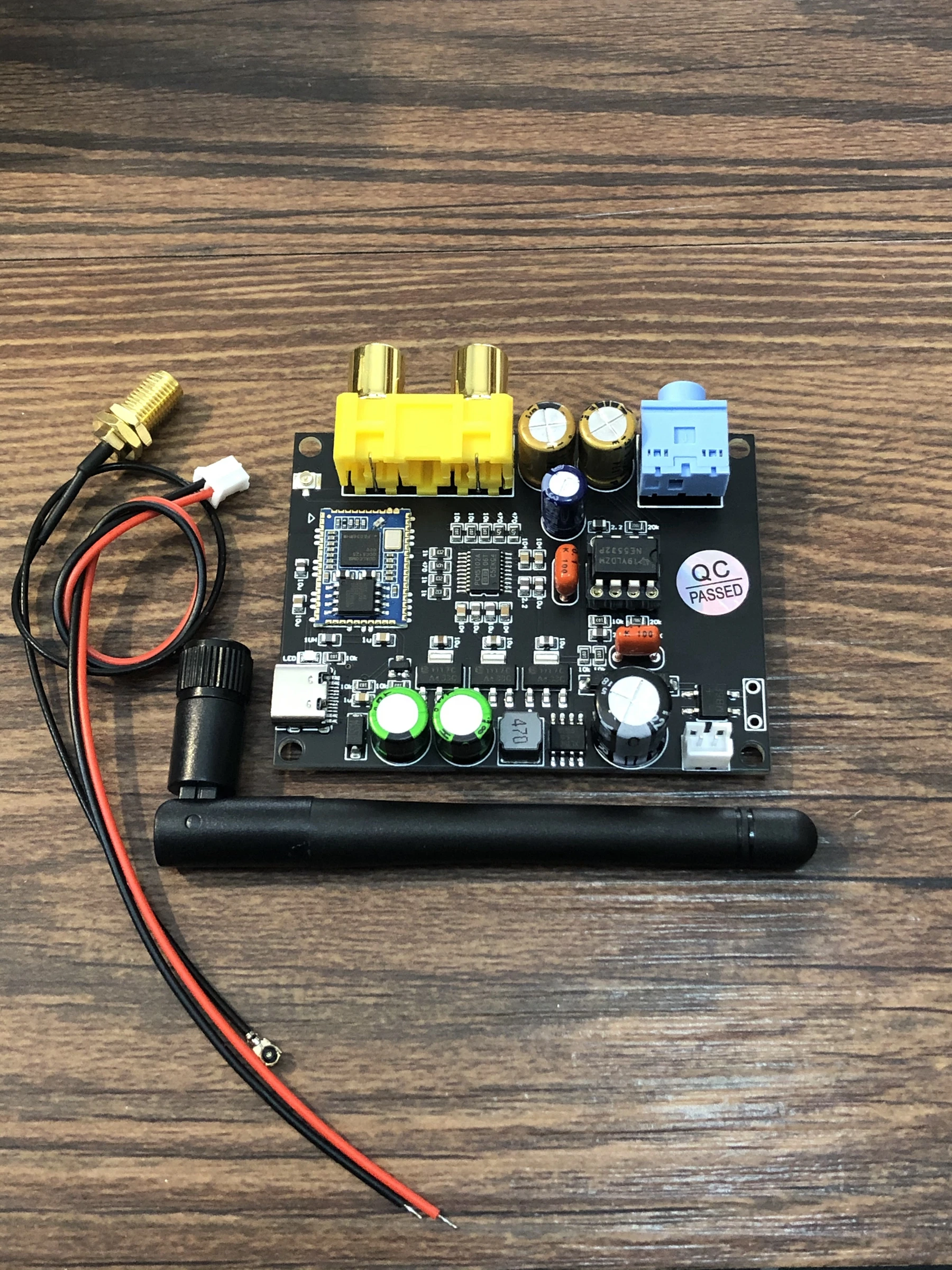 

QCC5125 Bluetooth-совместимая Плата декодера 5,0 Super CSR8675