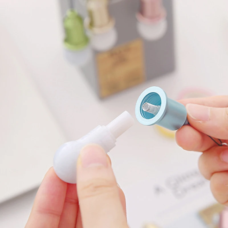 Гелевая ручка светильник лампочка нейтральная пылезащитная штепсельная вилка